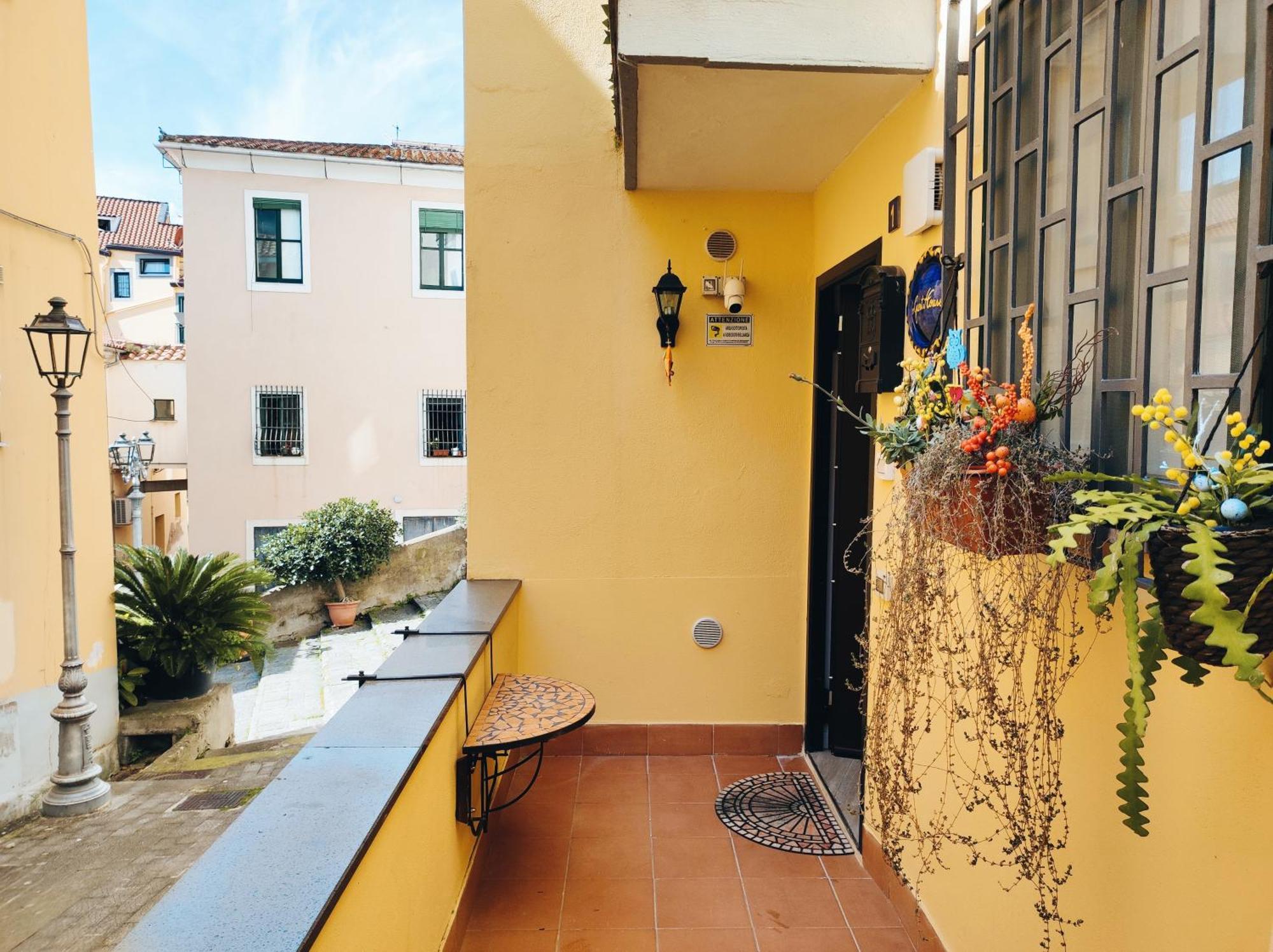 Smart House Ingresso Indipendente- Amalfi Coast Daire Salerno Dış mekan fotoğraf